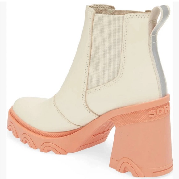 Sorel Women's Brex Platform Boot White Slip On Size 9 NWOT - Picture 3 of 15